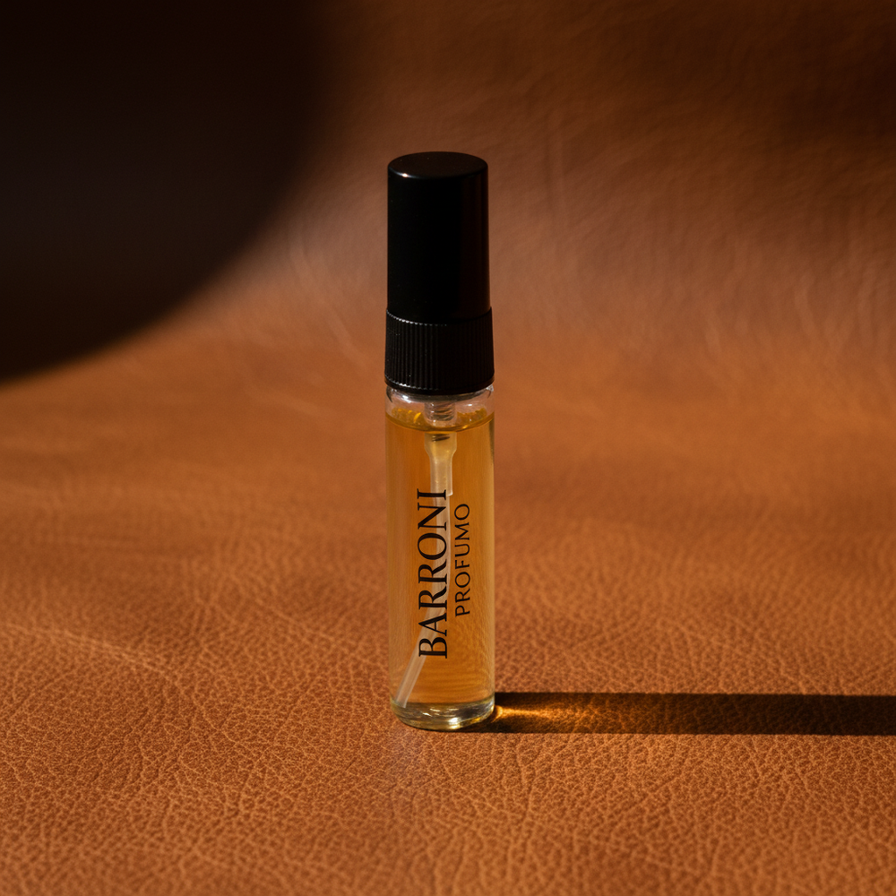 Baciami - Kapaklı Deri Zemin